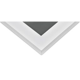 Blick Bellevue Frame - White, corner close-up