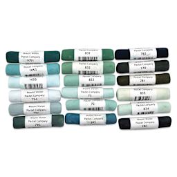 Mount Vision Soft Pastel Set - Cool Landscape Green, Set of 18