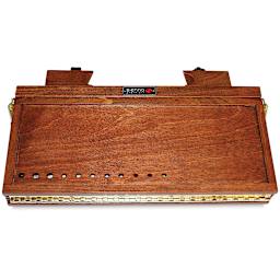 Sienna Plein Air Supply Box (Closed)
