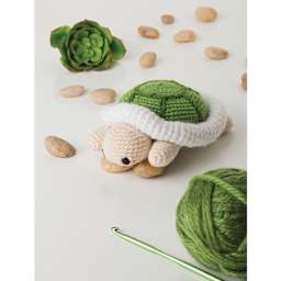 Boye Aluminum Crochet Hooks - finished turtle example