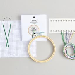 Rico Design Counted Cross Stitch Kit - Flower Bouquet, 10 cm contents