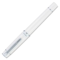 Pilot Prera Standard Fountain Pen - Porcelain White, Medium, cap on