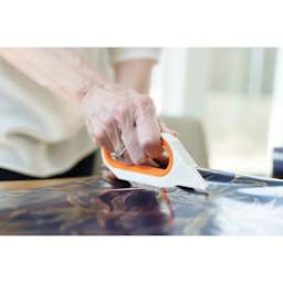 Slice Rotary Scissors - 5-1/2" (Scissors cutting a sheet)