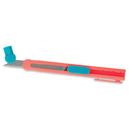 Excel Blades Smart Snap Knife - Pink Knife open to replace blades