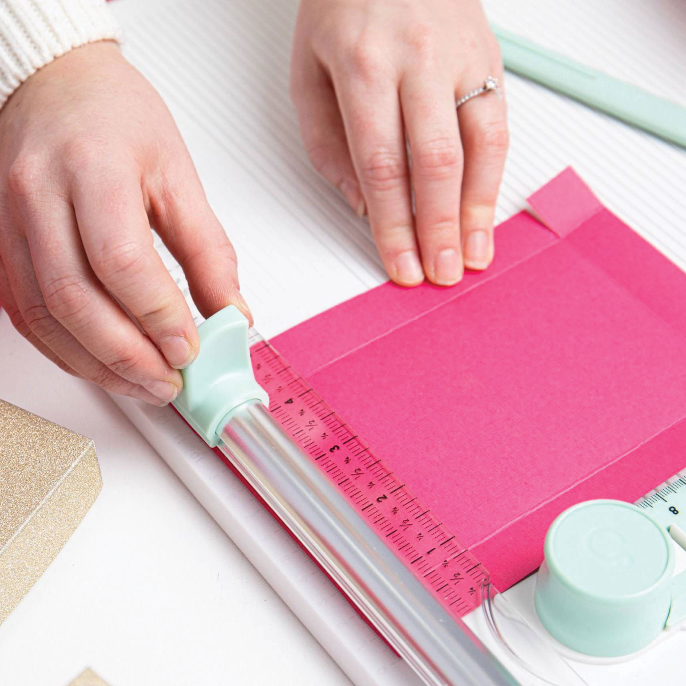 Sizzix Scoring Board & Trimmer | BLICK Art Materials