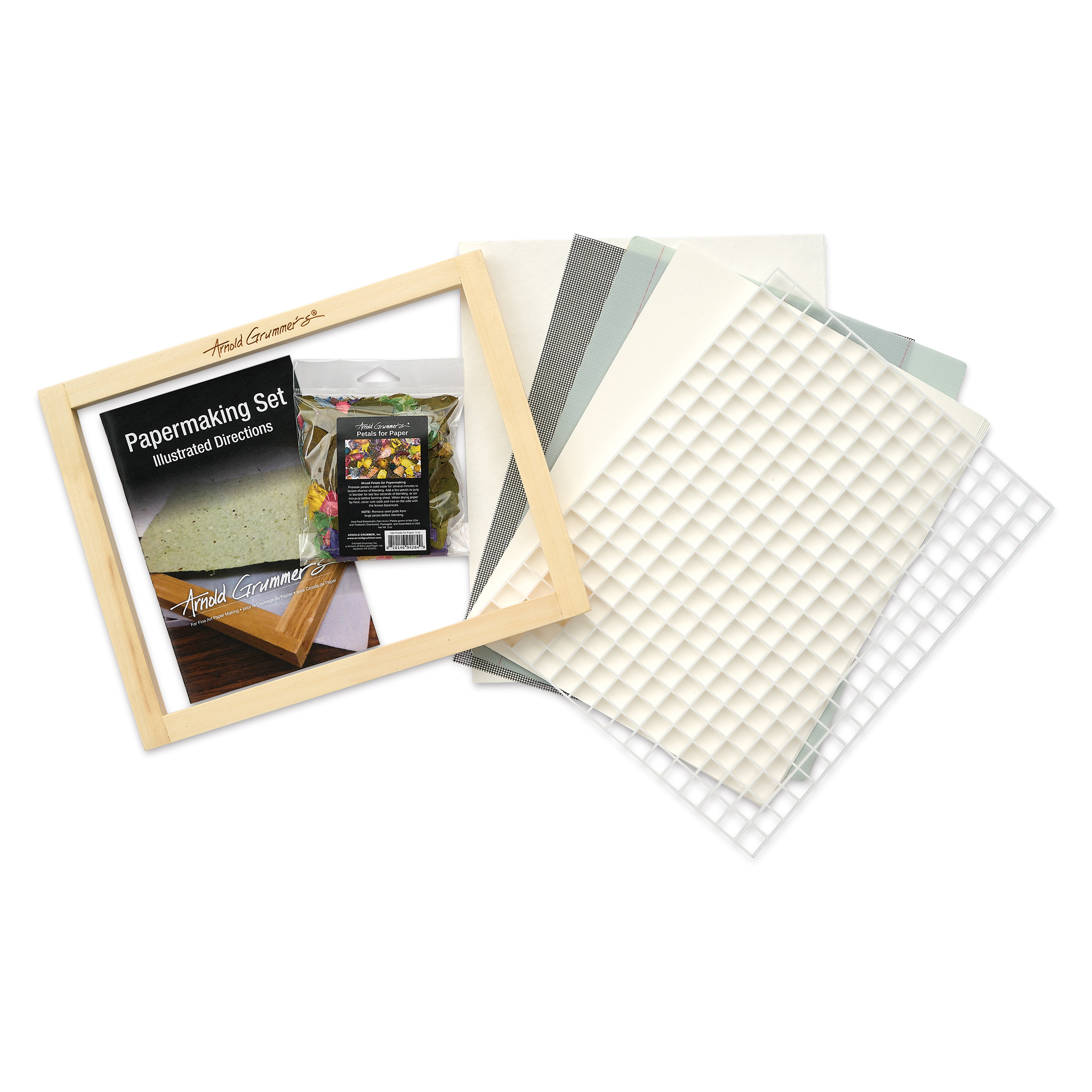 Arnold Grummer’s Dip into Papermaking Set